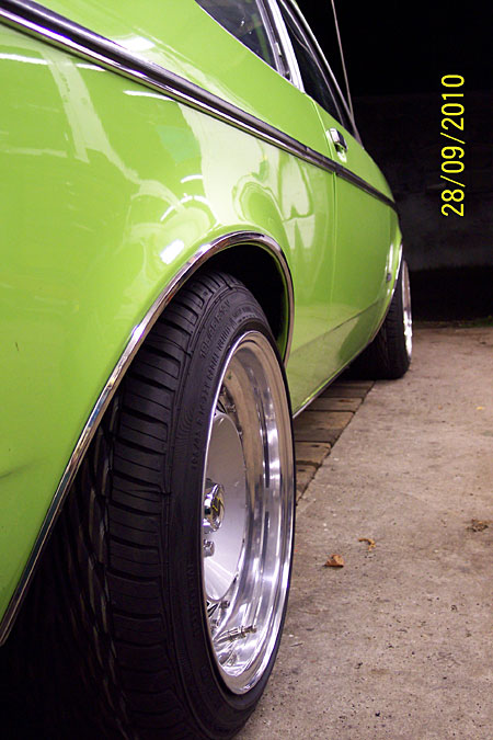 brilliantgr&uuml;nes Coupe