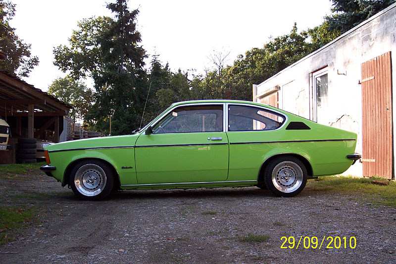 brilliantgr&uuml;nes Coupe