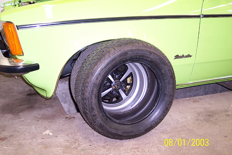 brilliantgr&uuml;nes Coupe